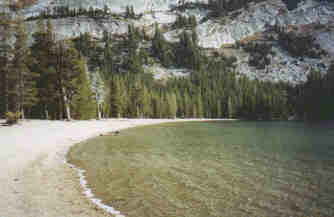 lago_en_yosemite